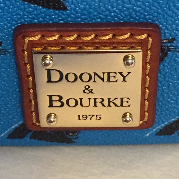 Dooley & Bourke crossbody purse - Picture 2 of 4